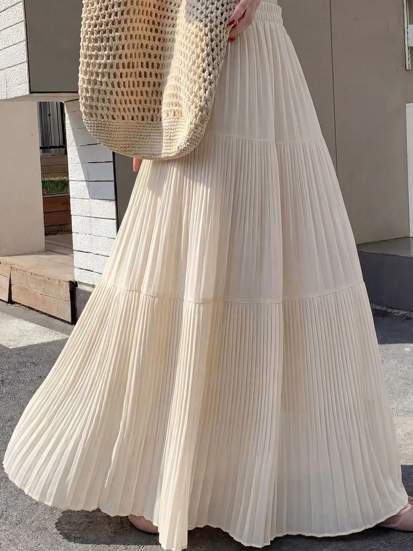 Elegant High-Waisted Tiered Pleated Maxi Skirt